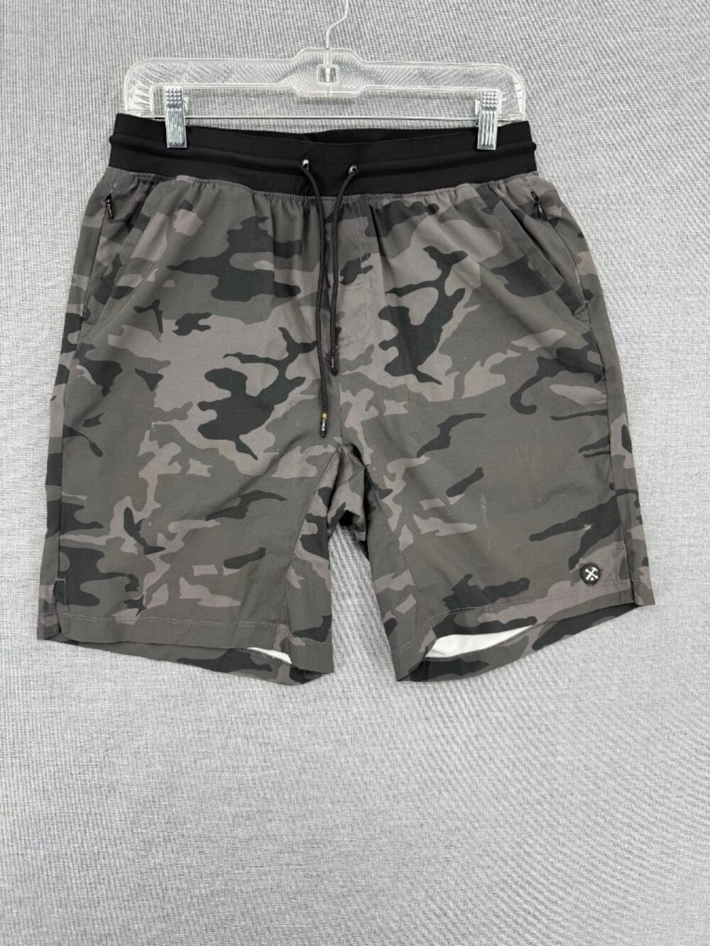 Dixxon Performance Shorts Mens S 8" Camo Hybrid Workout Train Drawstring